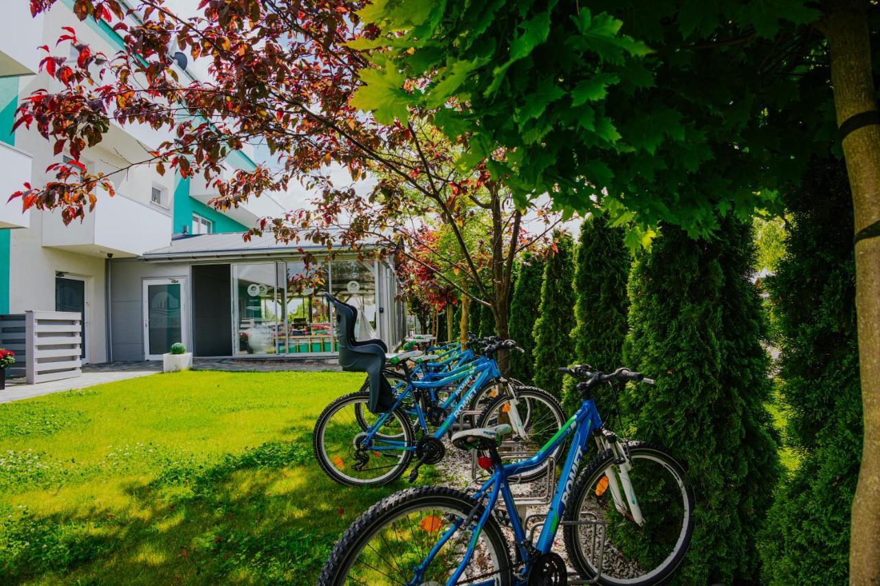 Hotel Osrodek Sea Star Premium Sarbinowo Esterno foto