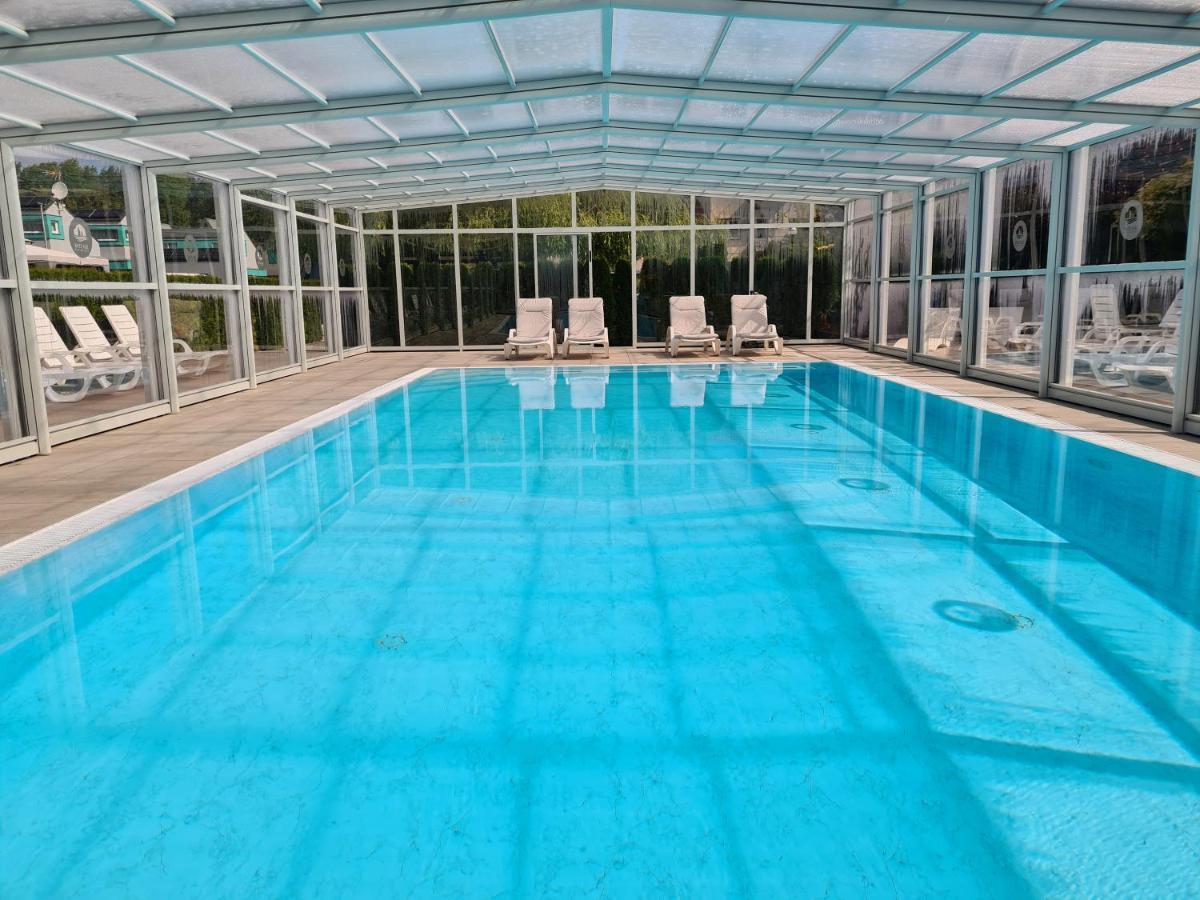 Hotel Osrodek Sea Star Premium Sarbinowo Esterno foto